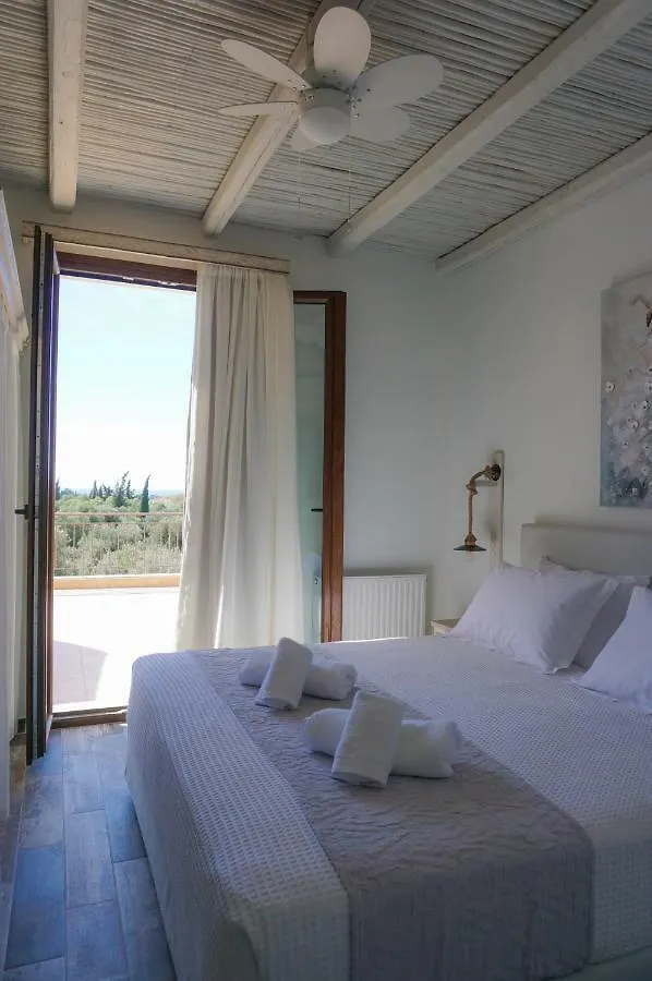 Anio Residence - Rustic Modern With Sea And Mountain View Terrace Svoronata
